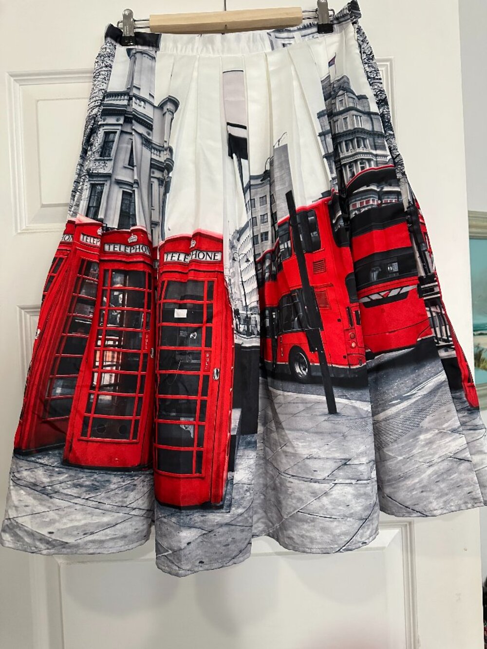 Chicwish London Bus skirt NWT XL